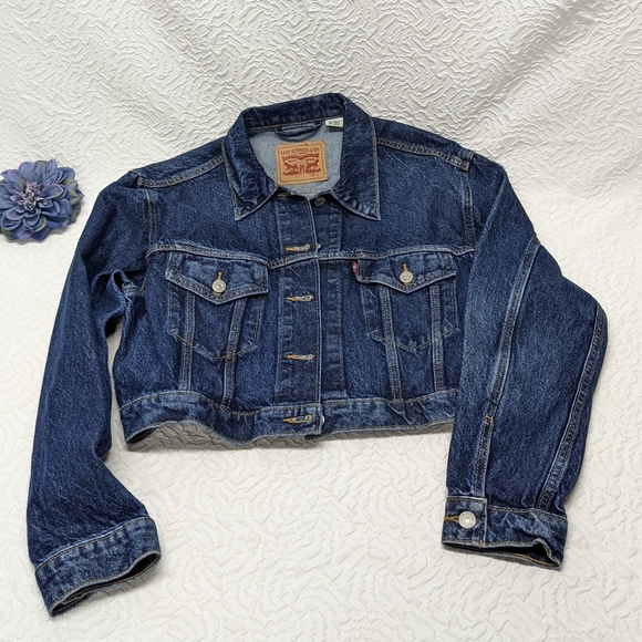 Levi's Cropped Trucker Jacket Darkwash sz L